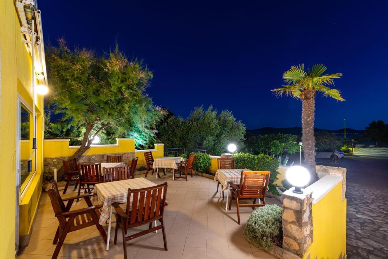 Villa Sunce Sukosan Ngoại thất bức ảnh